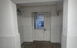 Apartament 3 camere 67 mp 1978 decomandat Titan - Poză 6