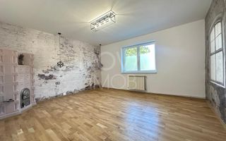 Casa de inchiriat - pretabil spatiu de birouri, Str. Luptei - Poză 2