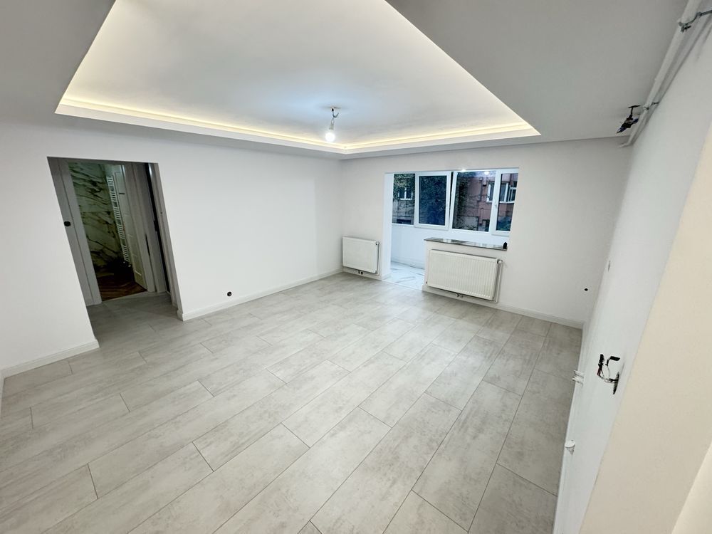 BRASADAS vinde ap 2 cam in Micro 16 etaj 1/4. - Poză 2