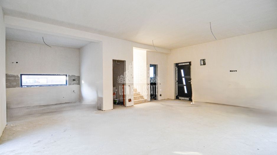 🏡 Casă Individuală Modernă cu Panoramă Superbă in Florești, zona VIVO - Poză 3