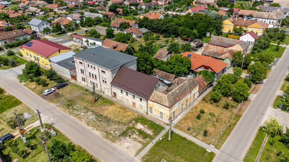 Moara veche Szabados malom -spațiu comercial Nădlac - Poză 4