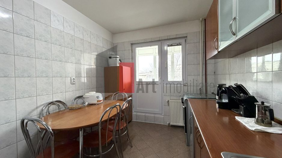 Apartament 4 camere zona Aparatorii Patriei\Berceni - Poză 7