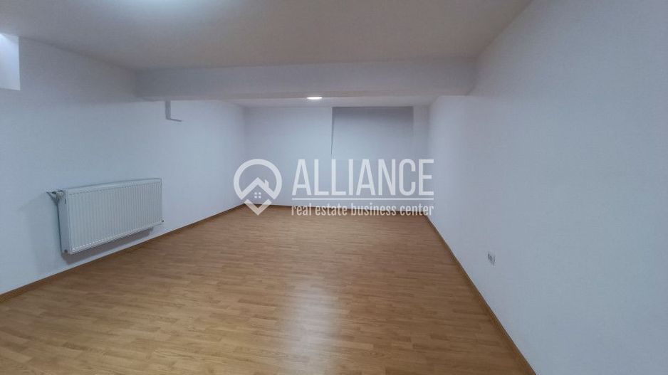 CENTRU SALA SPORTURILOR(COD03)- Casa interbelica si curte generoasa ! - Poză 25