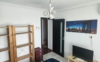 Apartament cu 2 camere in zona Crangasi - Poză 5
