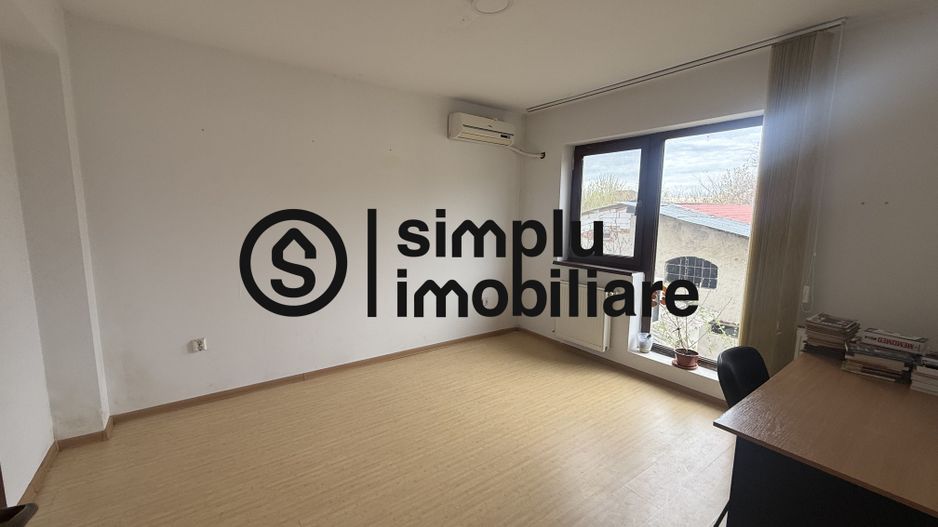 Apartament 3 Camere Decomandat Central et 1/4 - Poză 5