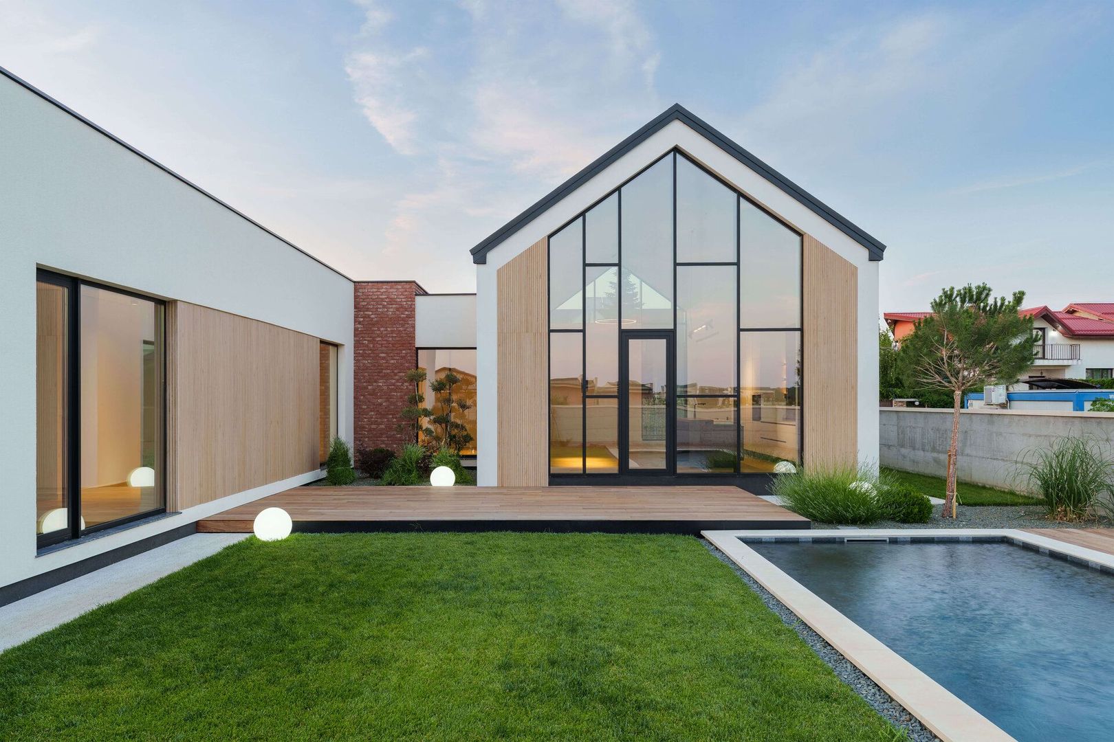 Vila eleganta | arhitectura moderna, panouri solare, finisaje premium și piscina - Poză 1