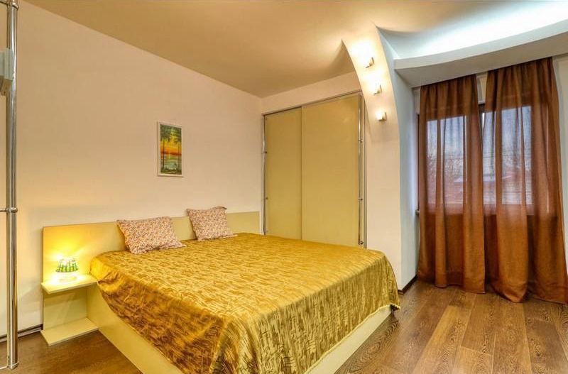 Ion Neculce | Apartament 5 camere în vilă monument - Poză 18