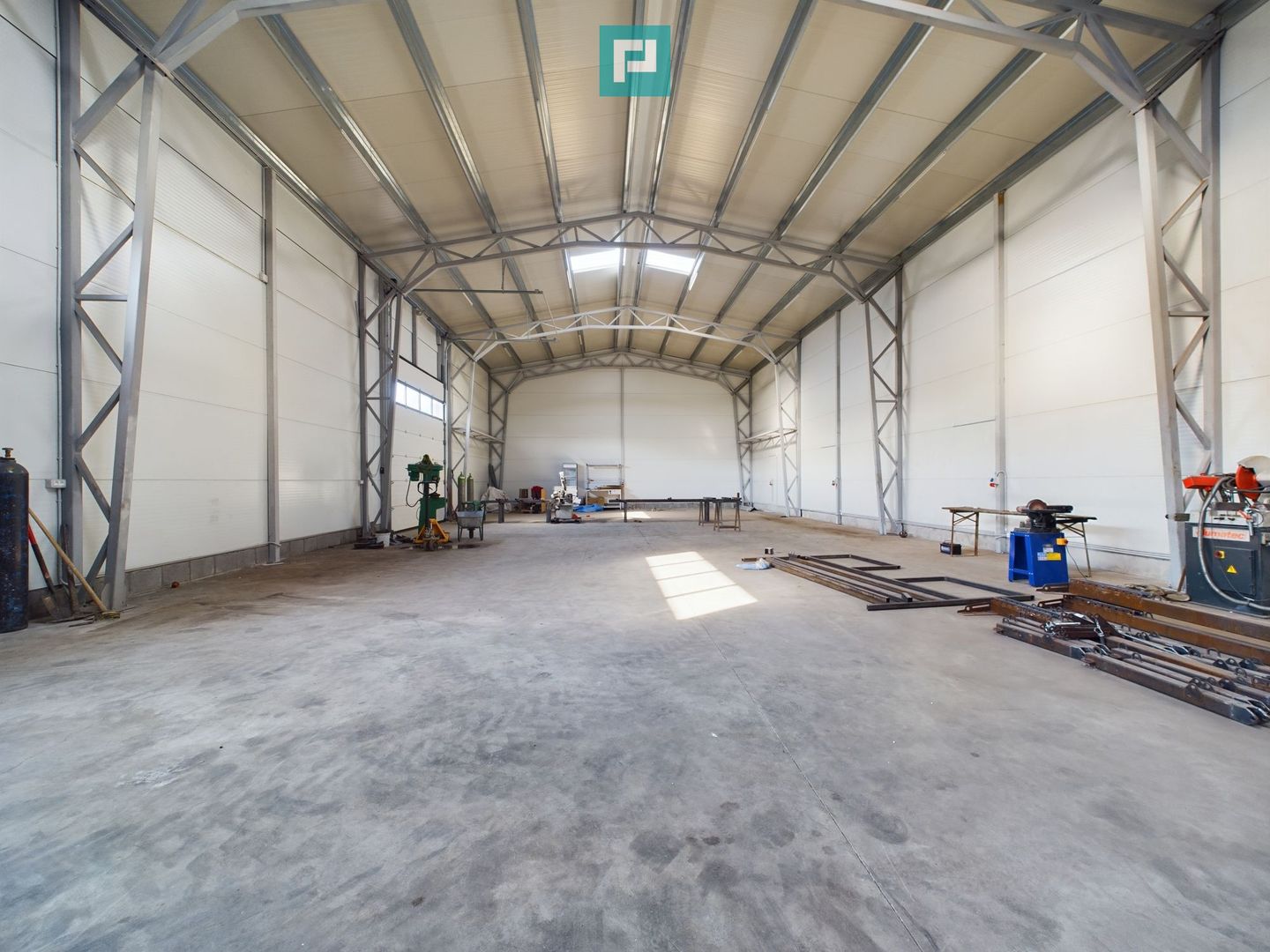 Hală 360mp producție depozitare zona Exterior Nord - Poză 1