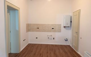 Apartament 3 camere | Zona ultracentrală | 80 mp - Poză 2