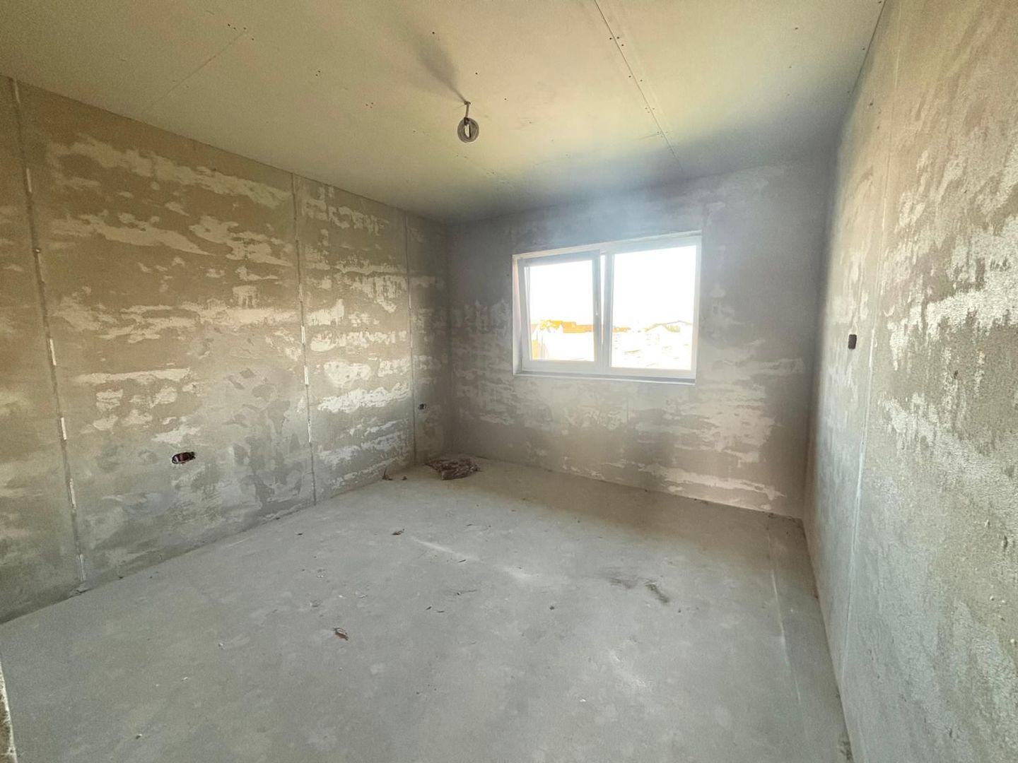 Oportunitate - Duplex cu 5 camere - Sacalaz - Poză 8