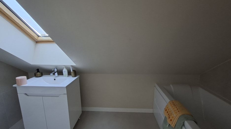 Vila spatioasa cu piscina - Dumbravita/Padurea Verde - Poză 32