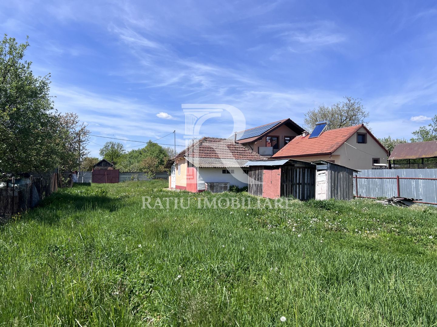 Casă de vacanță + livadă | teren 3000 mp | Chijic | Bihor - Poză 8