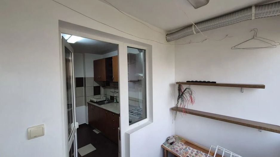 AP. 3 CAMERE CRANGASI, BUCATARIE INCHISA, 83 MP UTILI, CURAT, LIBER - Poză 14