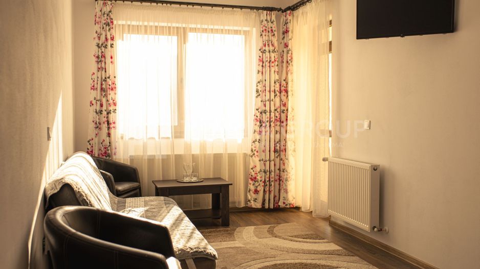 IMOBIL DE ÎNCHIRIAT, TEREN 2.000 MP, 17 CAMERE, MOIECIU DE JOS - Poză 11