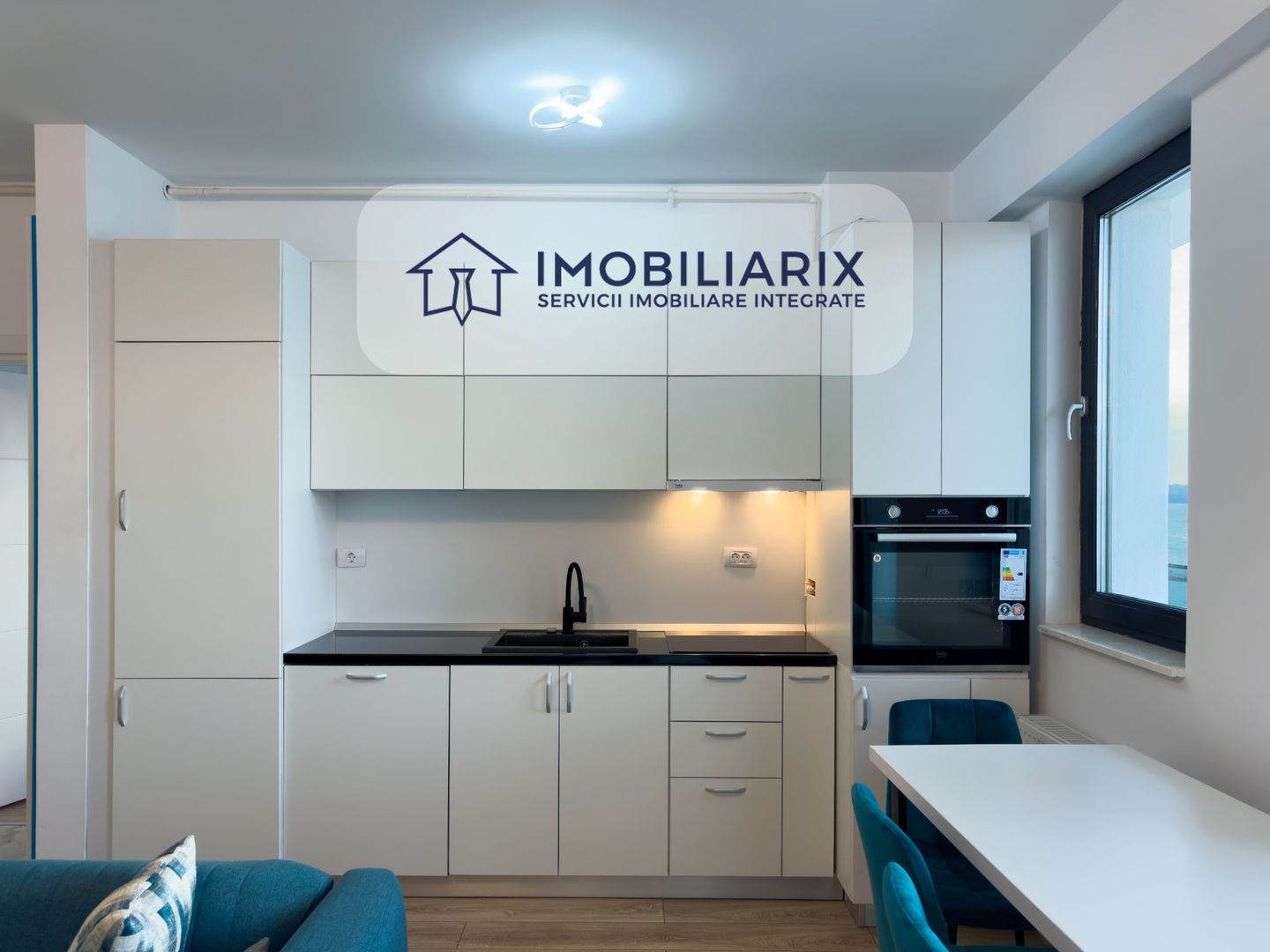 Vedere panoramică la lac – apartament premium Solid Mamaia Cazino - Poză 6