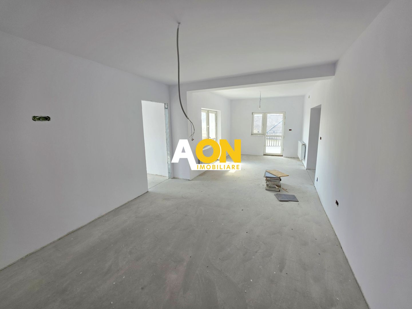 Apartament tip duplex, D+E, 5 camere, la cheie, 450 mp teren, Barabant - Poză 9