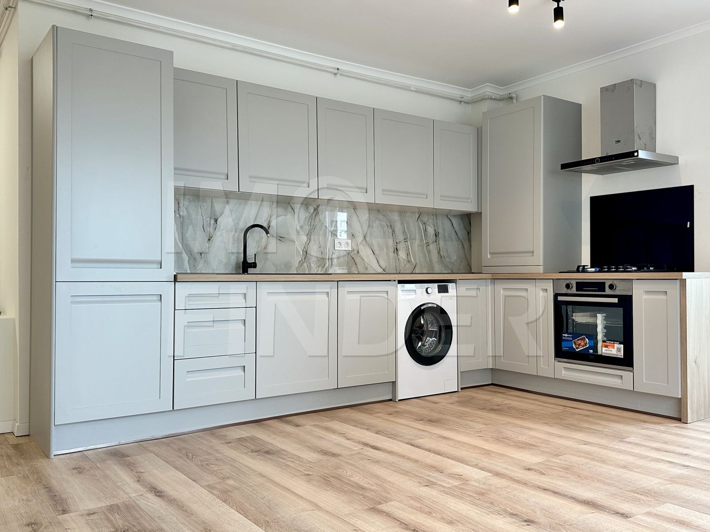 FĂRĂ COMISION- 3 camere, imobil PREMIUM, bucatarie mobilata si utilata - Poză 2