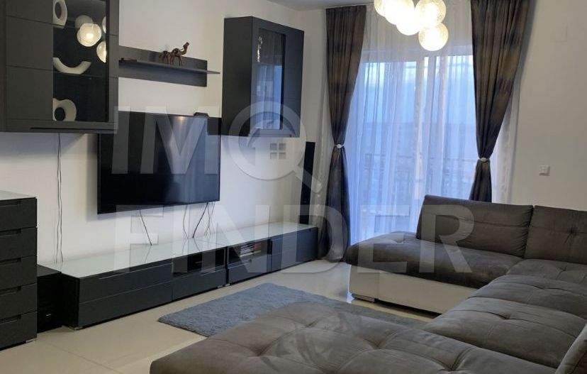 Apartament cu 2 camere de vanzare in zona Europa, 61 + 30 mp terasa - Poză 1
