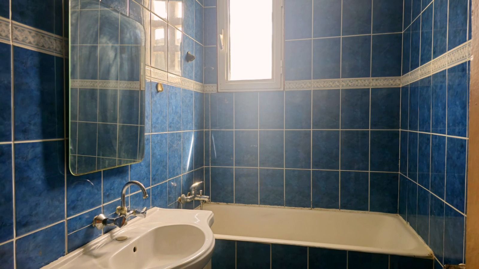 De vanzare apartament cu 3 camere Tiglina 1, 67.000 euro - Poză 4