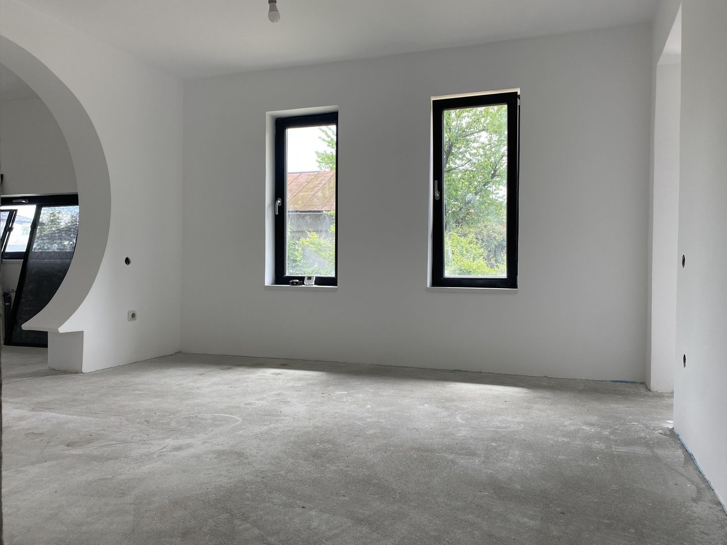 Casă primitoare cu teren generos de 2770 mp, în Adânca – Comision 0% - Poză 12
