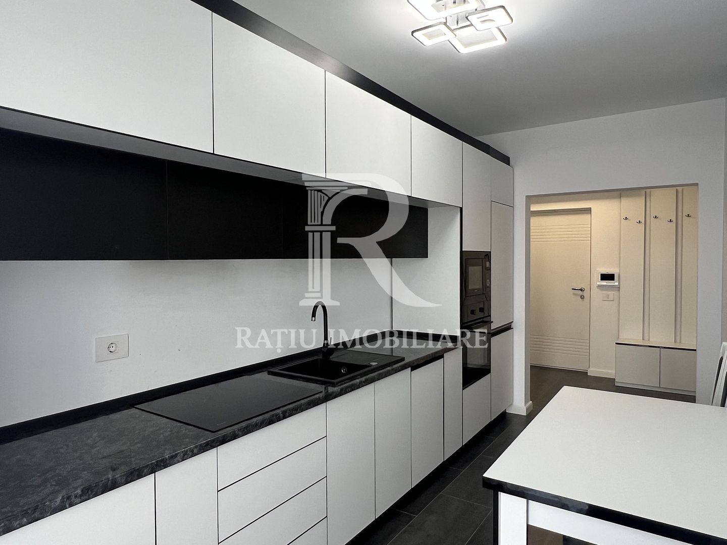 Apartament cu 2 camere | Parcare supraterana | Prima Urbana | Iosia | Oradea - Poză 7