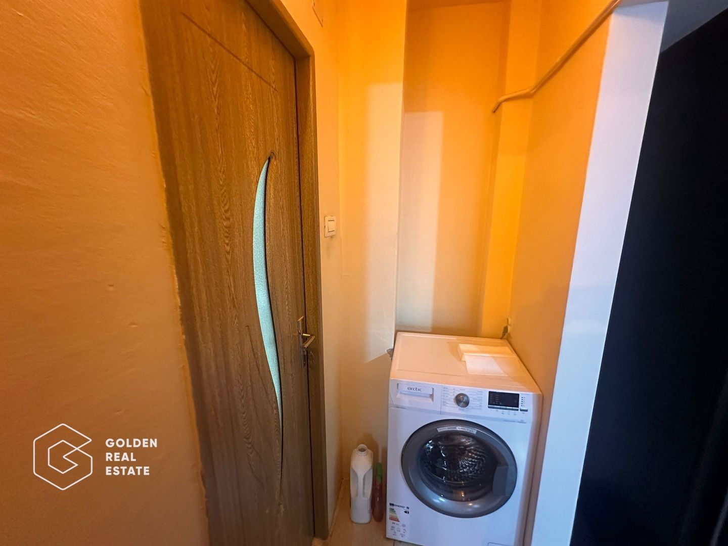 Apartament frumos, parcul Orizont, 3 camere, 2bai, 95mp,balcon, centrala proprie - Poză 12