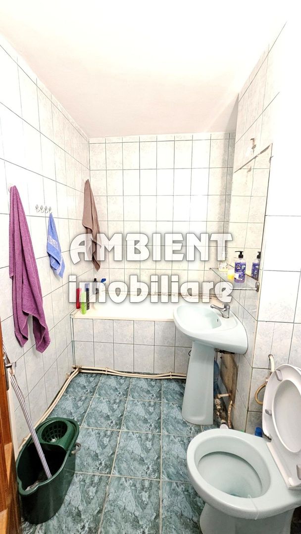 Apartament cu 4 camere, etaj 3, mobilat și utilat, zona DECEBAL; - Poză 6