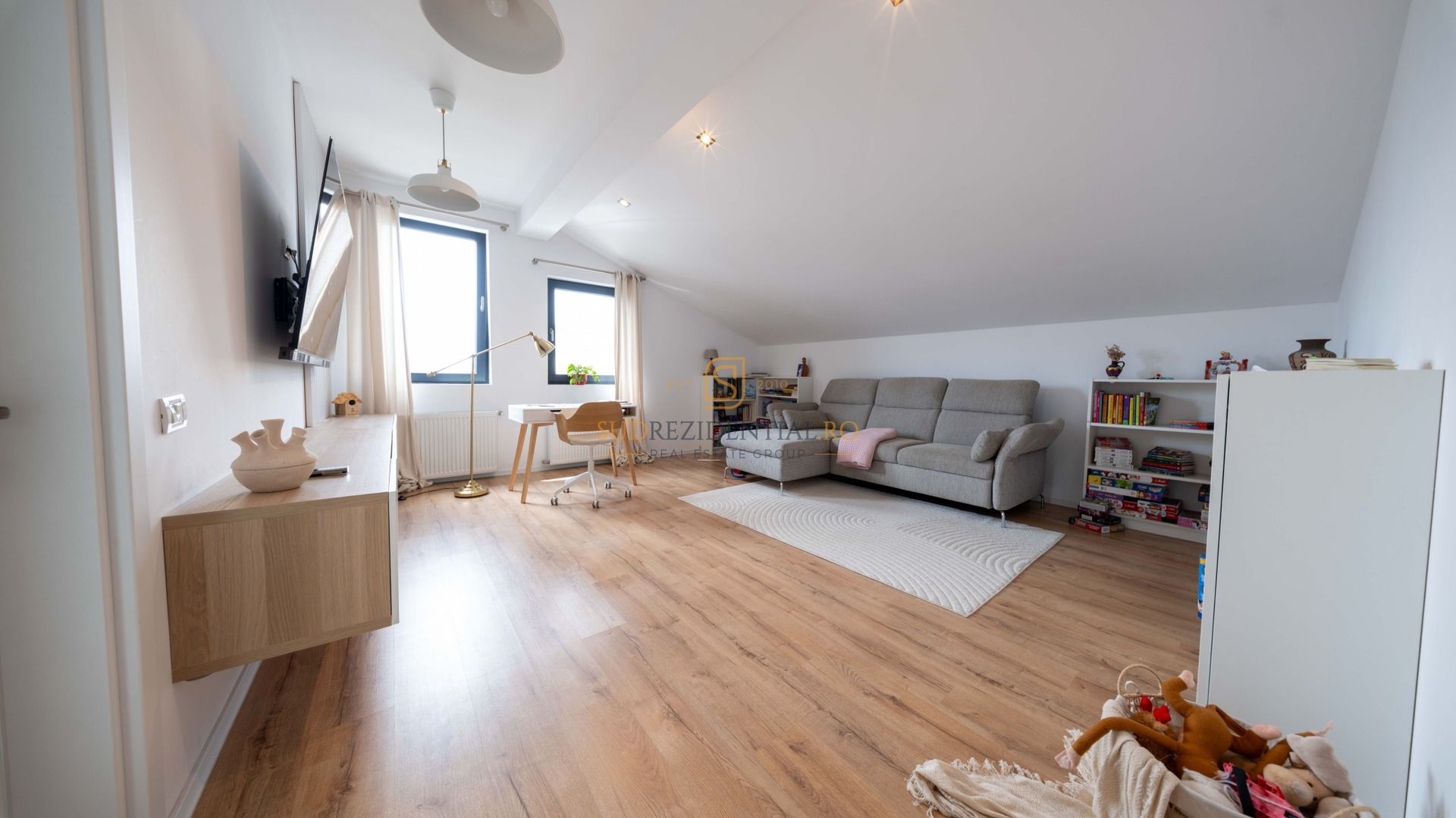 Casa Individuala de vanzare - Comuna Berceni - Complet mobilata - Poză 20