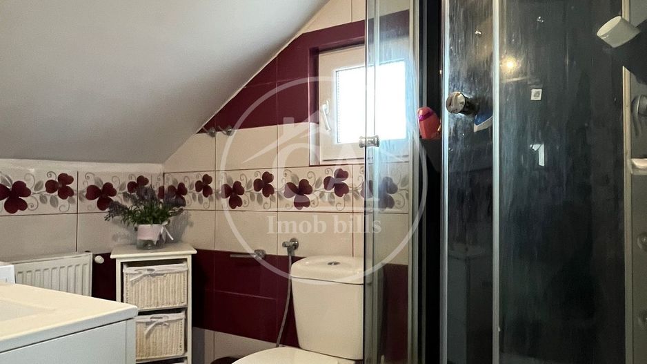 Casă de vânzare tip duplex cu 4 camere în Nojorid, Oradea. - Poză 13