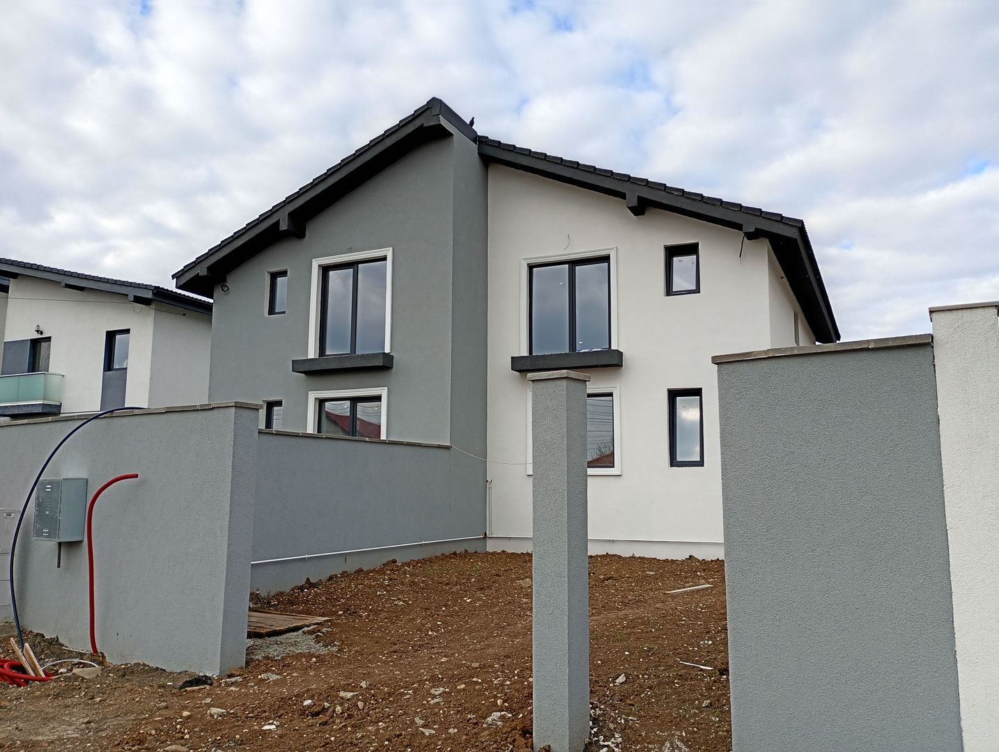 Sanandrei Duplex pe Etaj, Pozitie Excelenta, Teren Generos, Finisaje Moderne - Poză 2