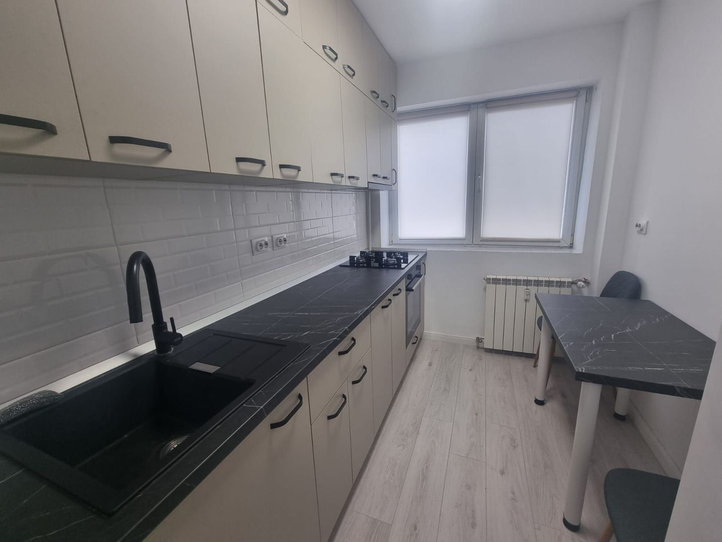 AP. 2 CAMERE-UNIRII, PARCARE,MASINA DE SPALAT VASE, METROU, REABILITAT - Poză 6