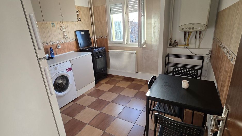 Închiriere apartament cu 2 camere - Poză 4