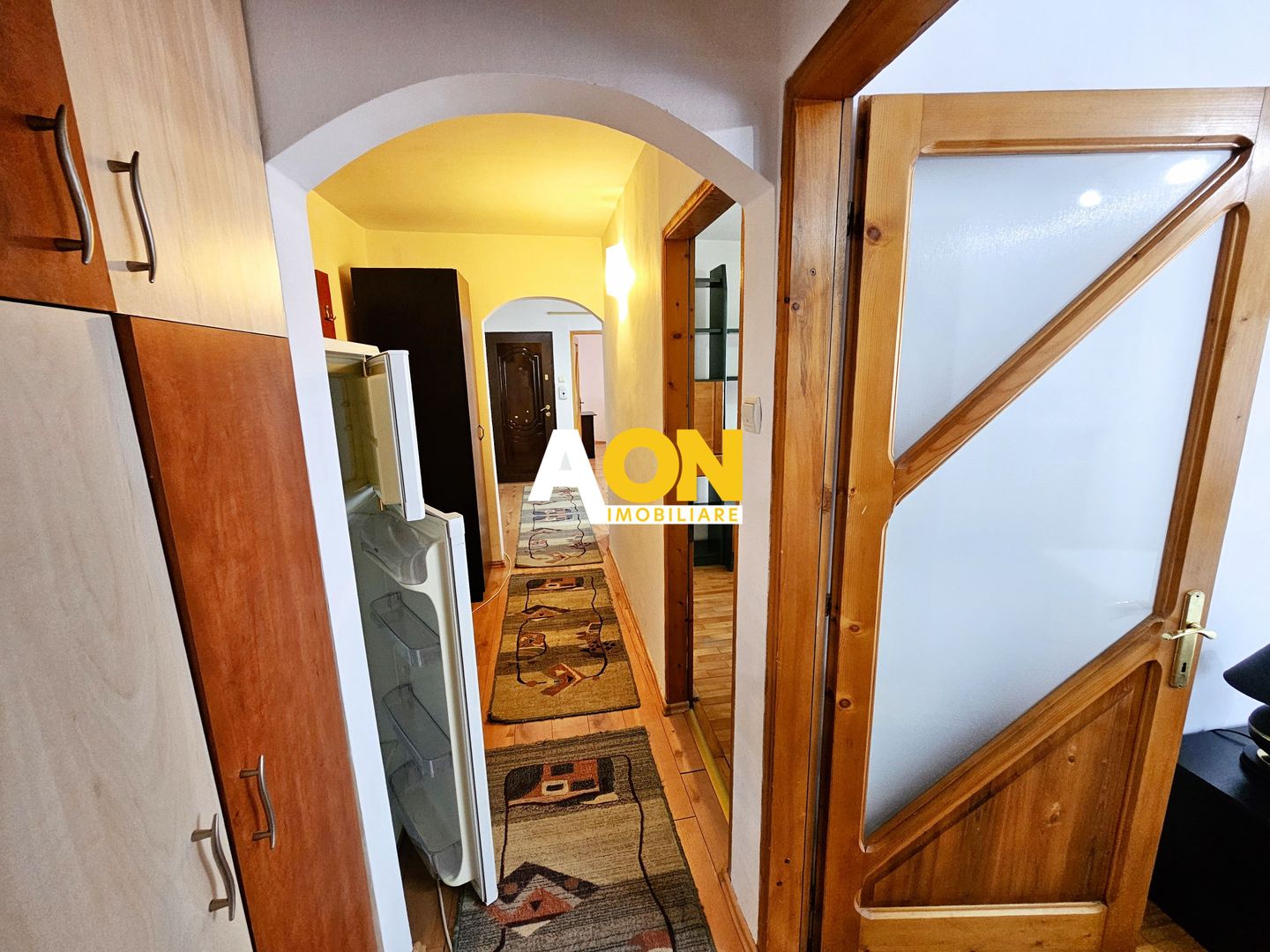 Apartament 3 camere, et.1, cu parcare si boxa, cartier Tolstoi - Poză 11