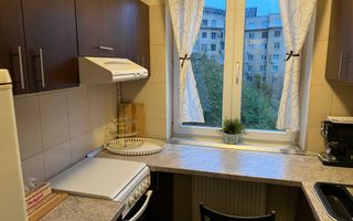 Apartament superb 2 camere, de închiriat, Piața Romană, balcon, vedere spre parc - Poză 5