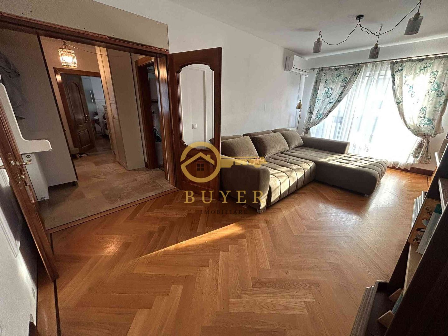 Apartament decomandat cu 3 cam, amenajat modern- 2 balcoane- etaj 2 - Poză 8