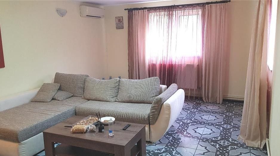 Vila spatioasa Bucurestii Noi | 2 Cocoși - Poză 3