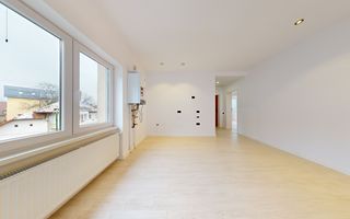 Apartament in vila zona centrala - Poză 17