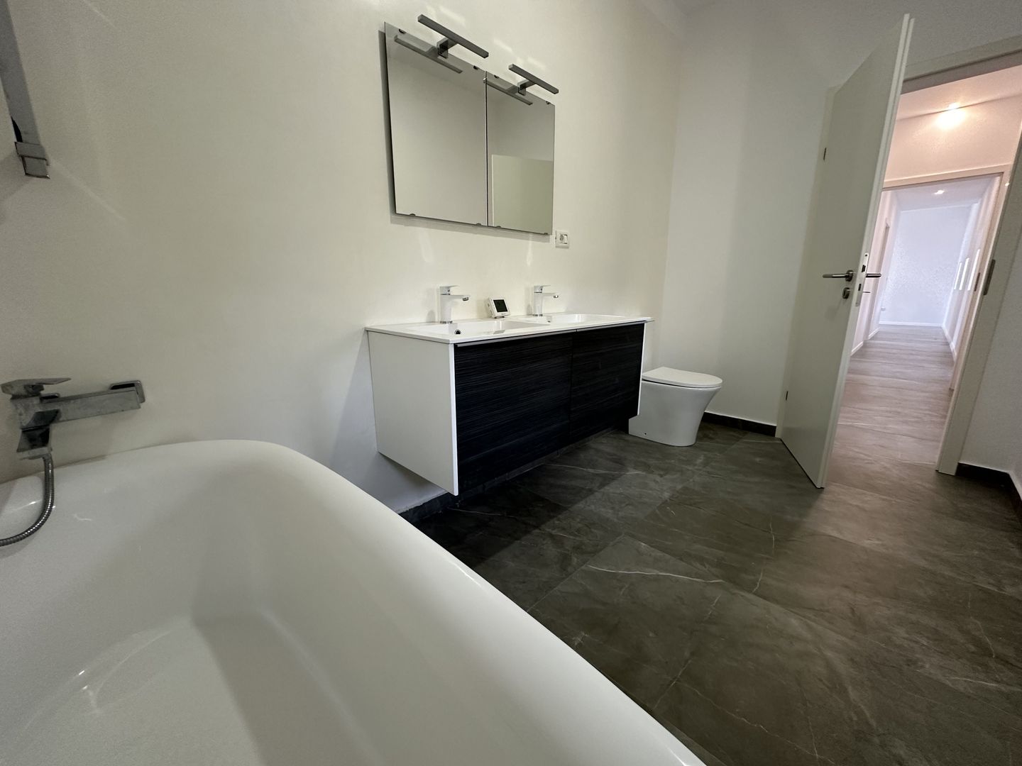 Casa individuala moderna in zona de Nord - Poză 22