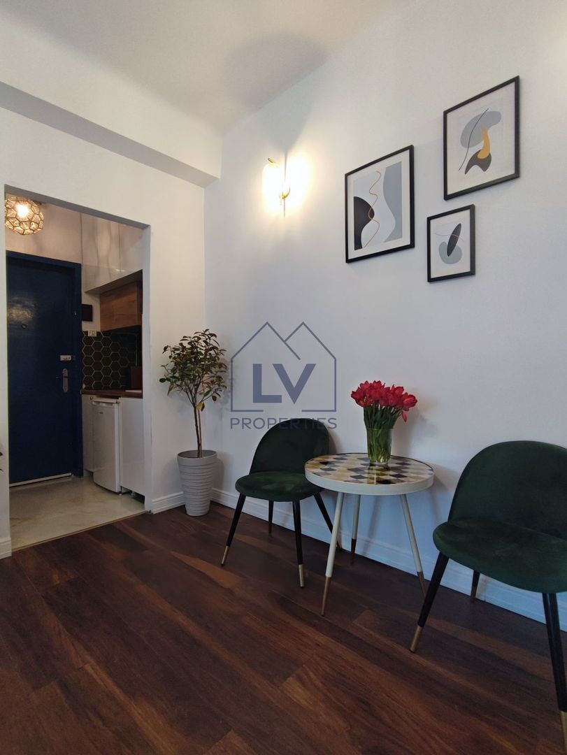 Ultracentral Moxa Victoriei Airbnb 3 garsoniere - Poză 2