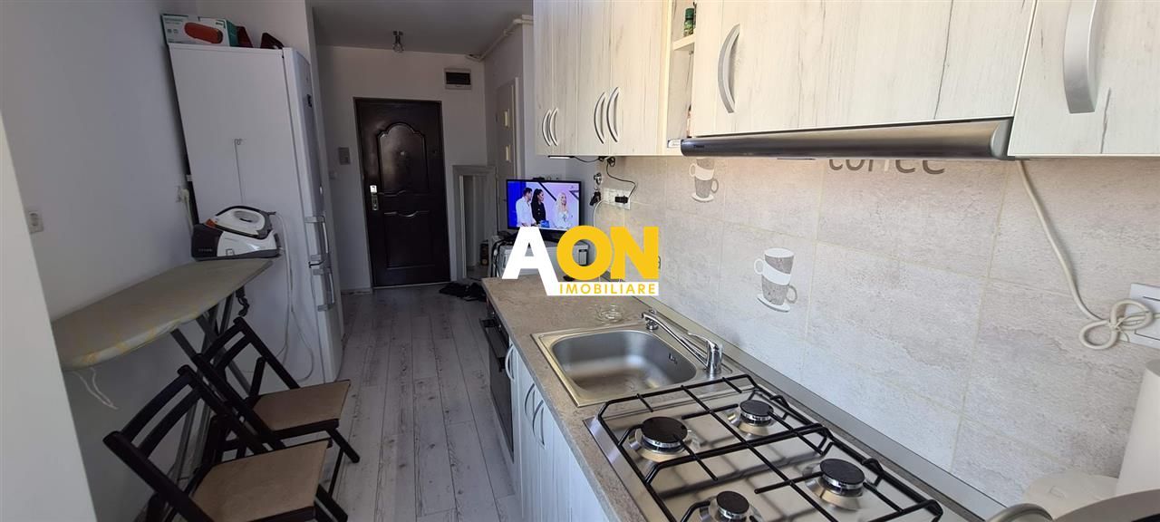 Garsoniera decomandata, mobilata, utilata,  Cetate, zona Stadion - Poză 2