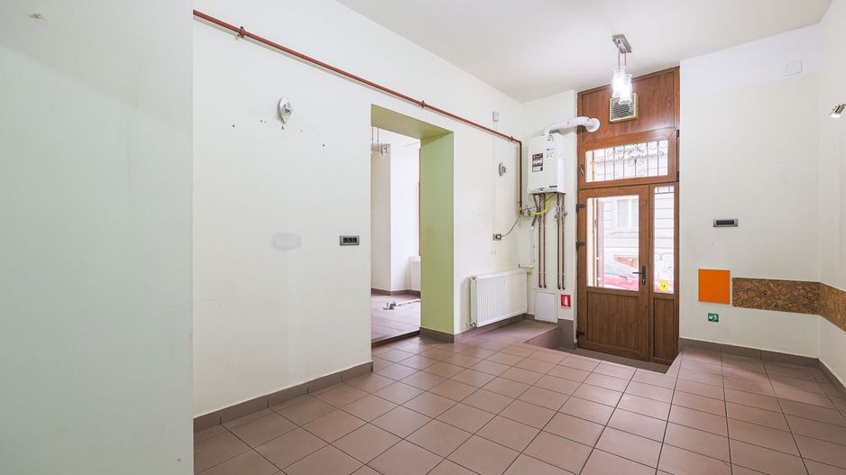 Spațiu comercial strada Episcopiei nr 1, Pregătit pt afacerea ta! - Poză 1