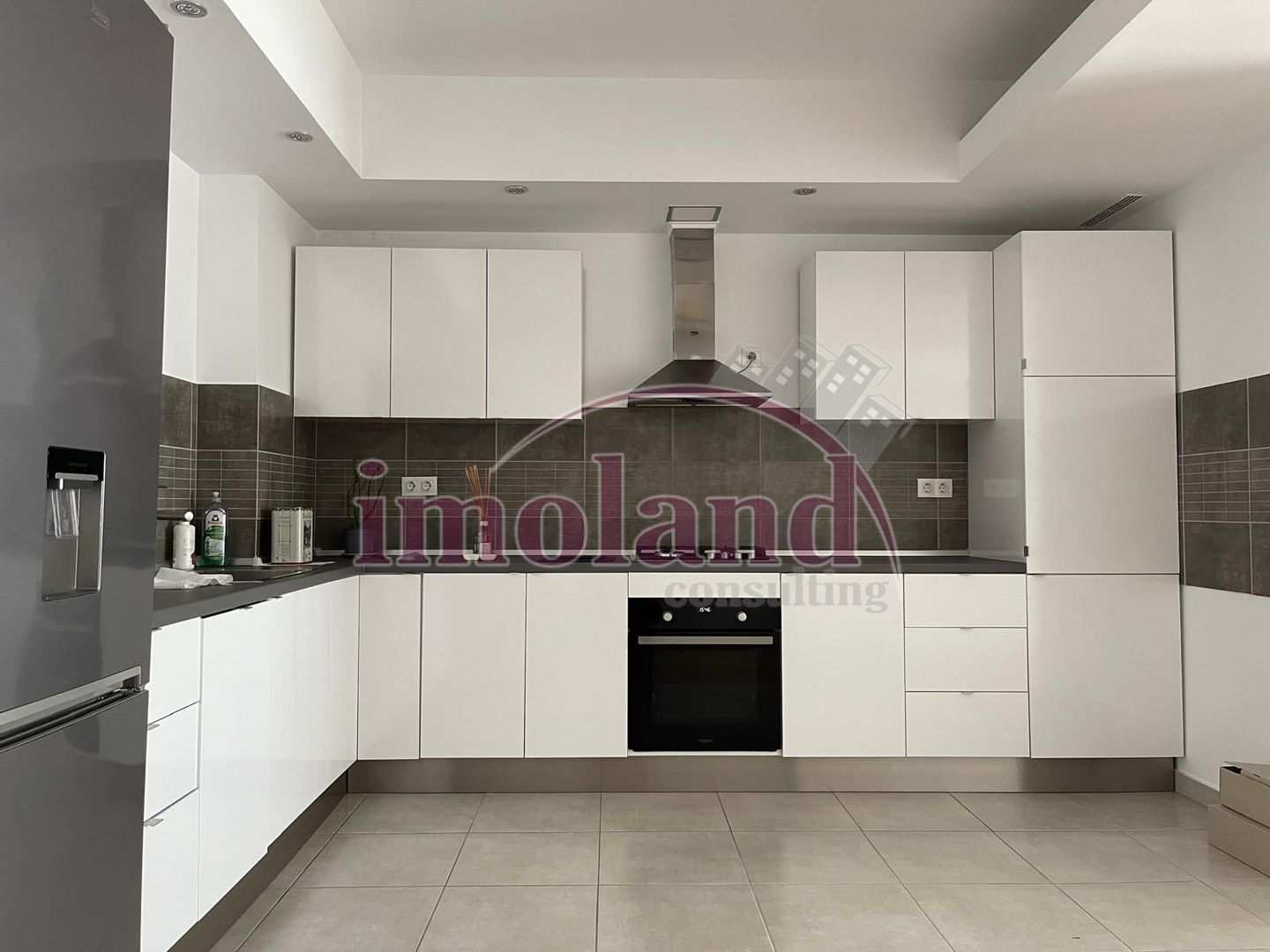 Inchiriere - apartament 2 camere + loc de parcare - Iancu Nicolae-Pipera - Poză 6