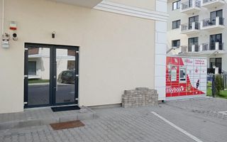 Spatiu comercial cu gradina I Selimbar - Poză 6