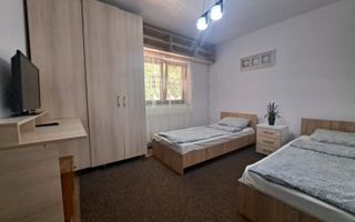 Casa 5 Camere Mangalia,  P+1, curte, loc de parcare - Poză 6