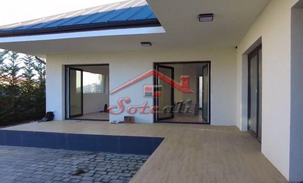 Casă Premium Parter Campina - Poză 5