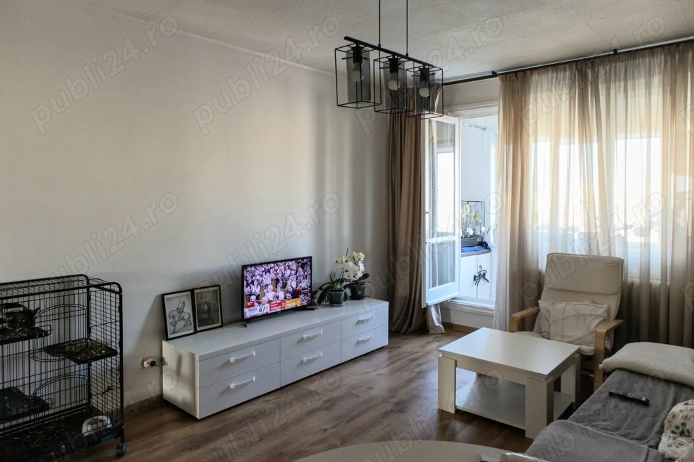 apartament 3 camere Titan - Poză 1