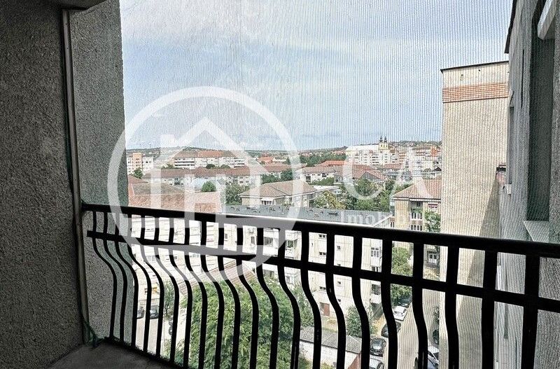 Apartament de închiriat cu 3 camere în zona Decebal, Oradea - Poză 12