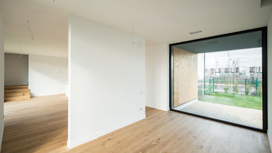 Vila tip UV10 mobilata partial in Amber Forest-prima inchiririere - Poză 14