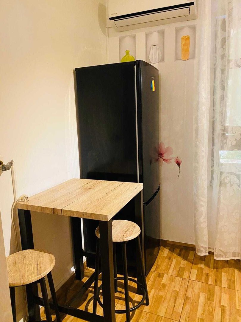 Vanzare Apartament Tip Studio decomandat |  Crângași - Mehadia - Poză 4