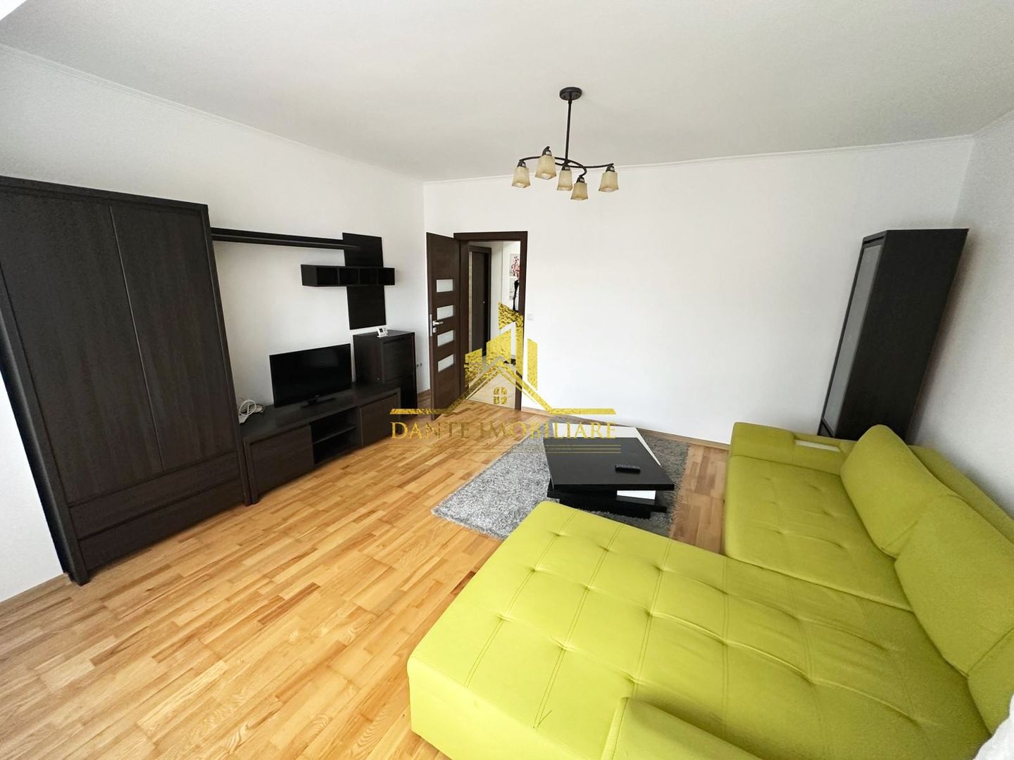 2 camere, decomandat, modern, bloc nou, parcare, Centru, Tr Mosoiu - Poză 10